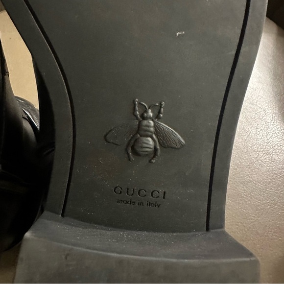 Gucci Women's Combat Boot with Double G Size 8.5 - Picture 5 of 13